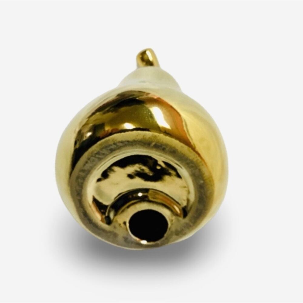 Golden Pear - Picture 3 of 4